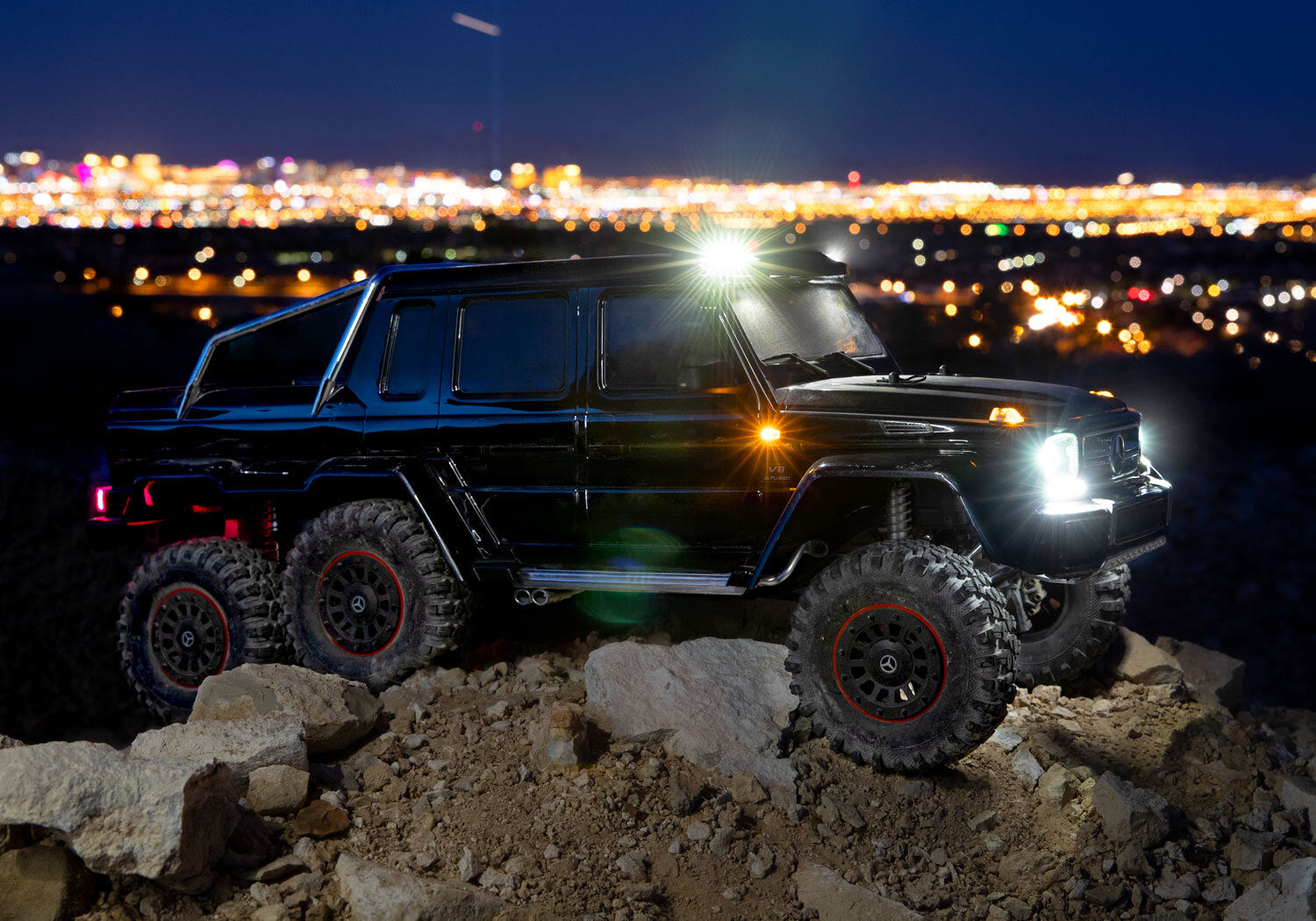 Pro Scale® LED light set, TRX-4® Mercedes® G 500® & G 63®, complete with power module (contains headlights, tail lights, roof lights, & distribution block) (fits #8811 or 8825 body)